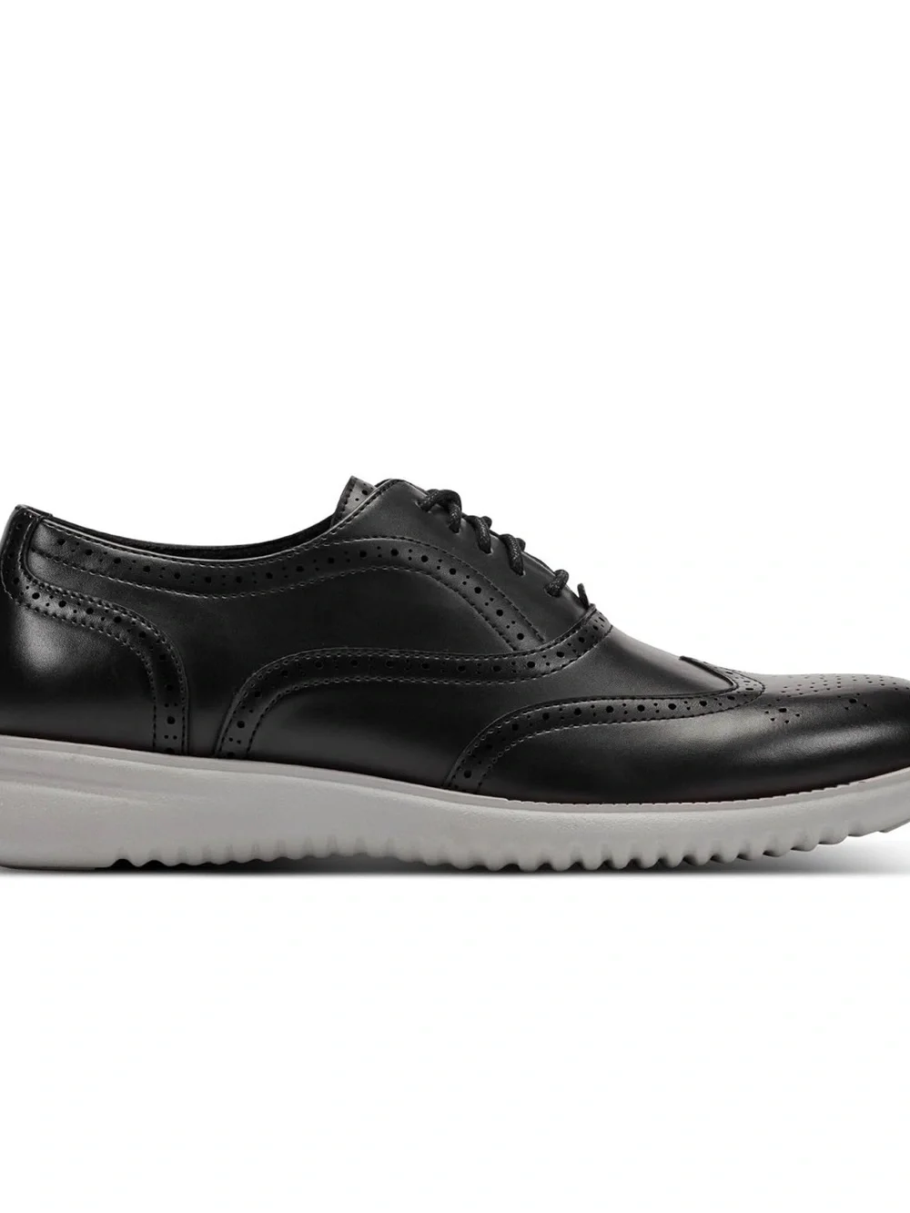 Unlisted by Kenneth Cole classic wingtip